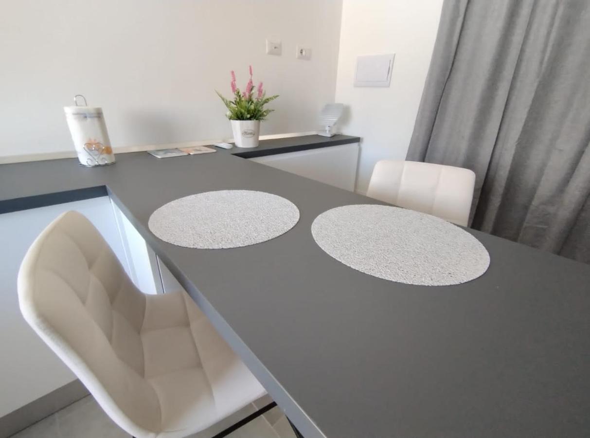 Holmann Suite & Rooms Olbia Esterno foto