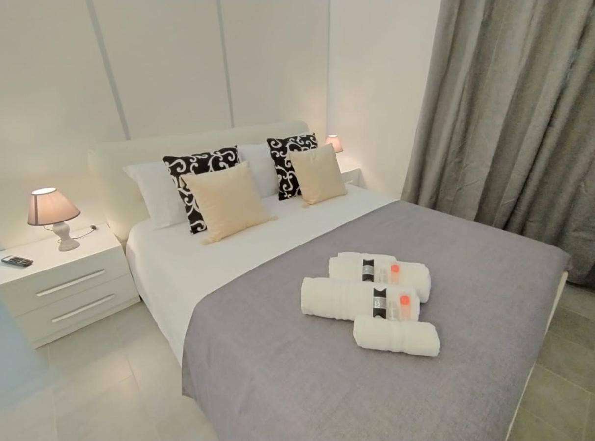 Holmann Suite & Rooms Olbia Esterno foto